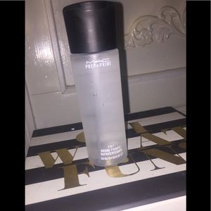 MAC Prep and Prime Fix+